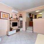 Casa de Férias House Nenad Lopar