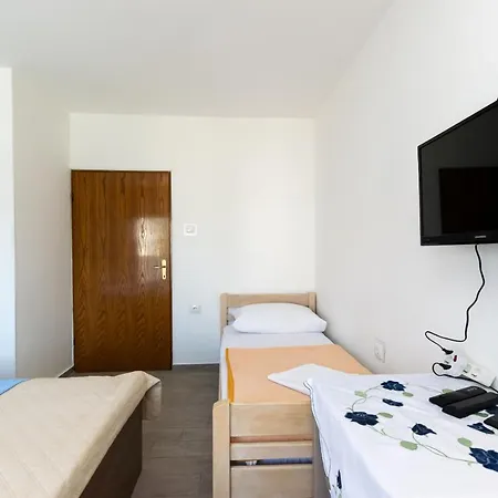House Nenad *